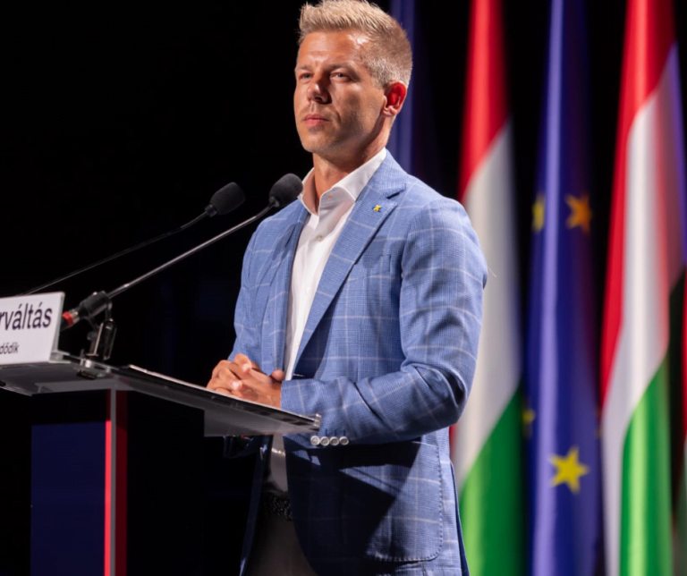 Magyar Péter szerint a Fidesz retteg a nyílt vitáktól a valódi ellenzékkel, ezért nem hívták meg őket Tusványosra