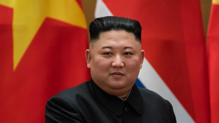 Orbán Viktor az új Kim Dzsongun? Észak-Korea példaképként ünnepli a magyar miniszterelnököt