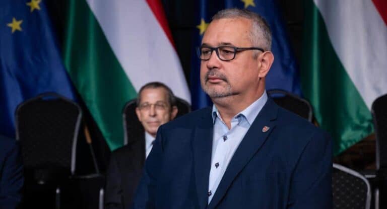 A Demokratikus Koalíció Rogán Antal minisztériumának megszüntetését kezdeményezi