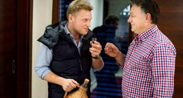A jelenlegi vagyonnyilatkozati rendszer a magyar emberek arcul köpése