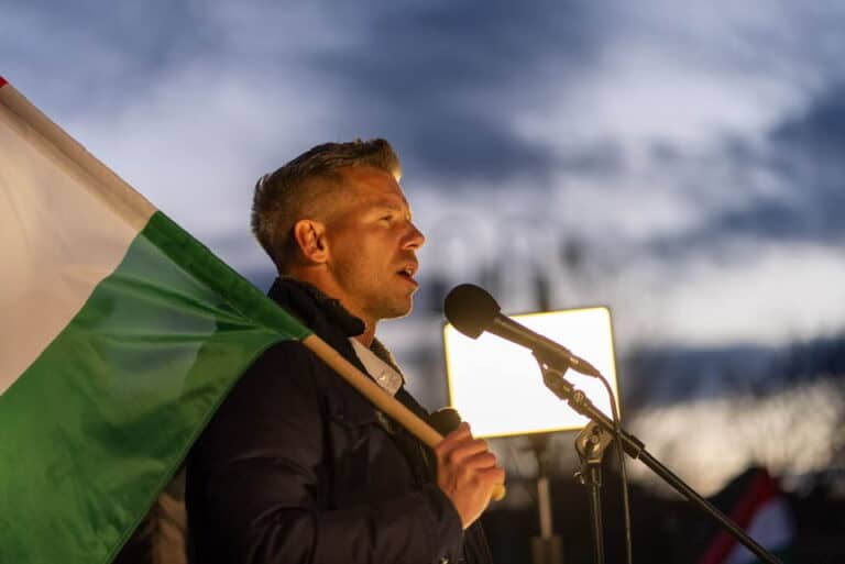 a Fidesz szervezett provokációval próbálja lejáratni a TISZA Pártot