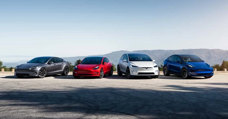 Tesla alkalmazottak védelme – Musk és a bunkerek