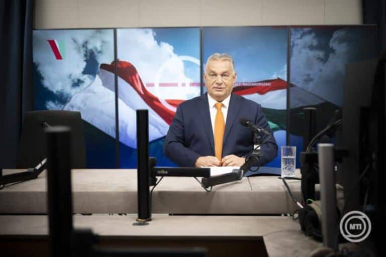 Orbán az Ukrajnával kapcsolatos kémbotrányt politikai karrierje megmentésére használja fel?