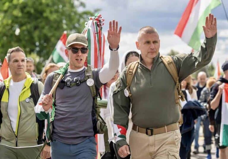 Magyar Péter: teljes tragikomédiába fulladt Rogánék ukránozós kémsztoris mesedélutánja