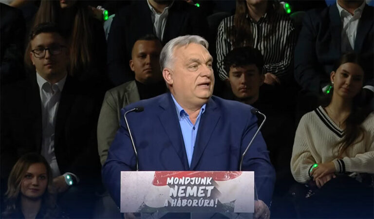 Orbán Miskolcon: A szülők felelőssége is, hogy a gyerekeik szembefordultak a kormánnyal