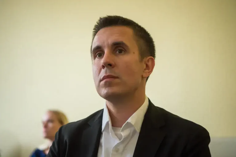 Hét év fegyházra ítélték Czeglédy Csabát első fokon