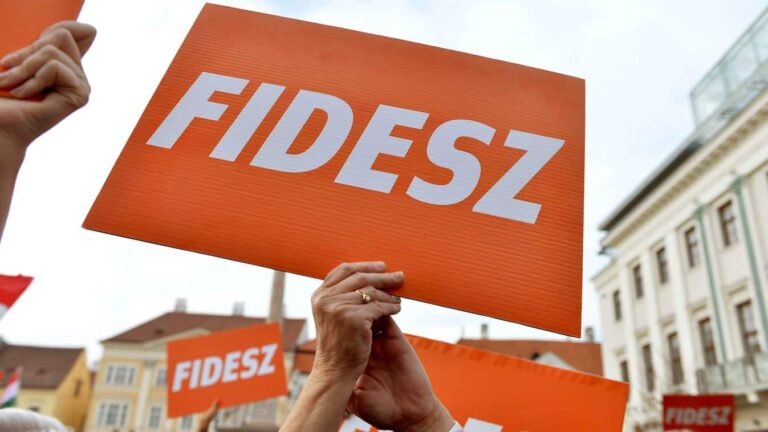Visszalépett a Fidesz jelöltje, váratlan fordulat a választás előtt